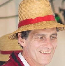 Mike Revesz